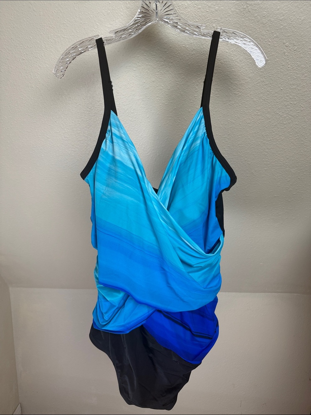 EMBRACE YOUR CURVES by Miracle Brands Swimsuit Size 2X